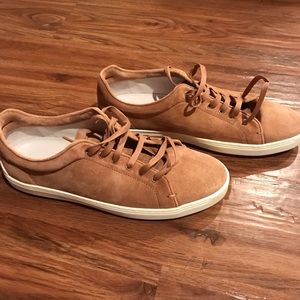 MOVING SALE🔔New! Rag&Bone lace up sneakers